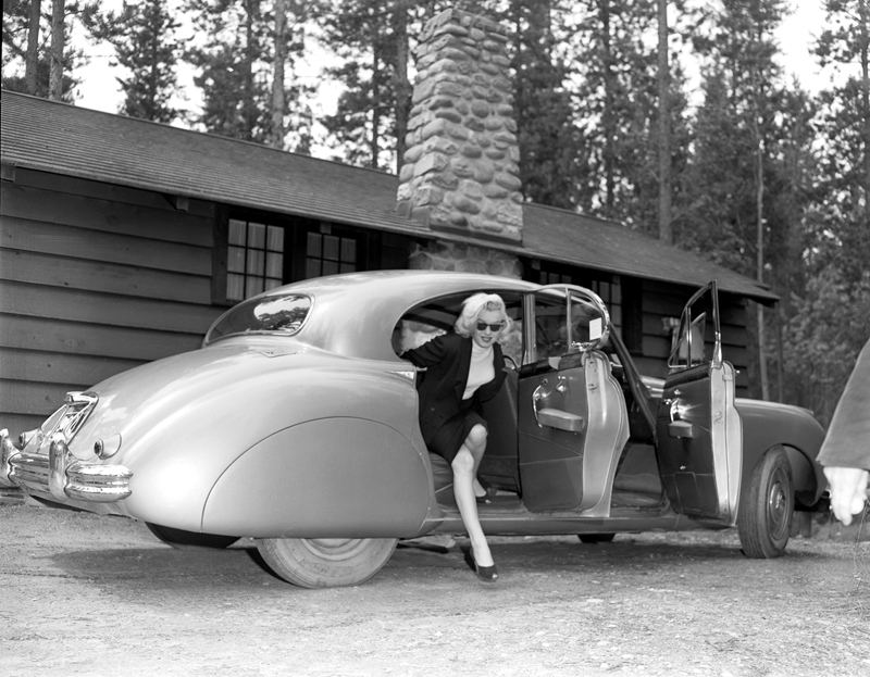 Marilyn Monroe in Banff National Park in 1953